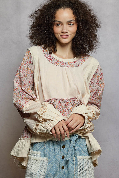 "La Bella" Floral Ruffle Lace Trim Top in Cream
