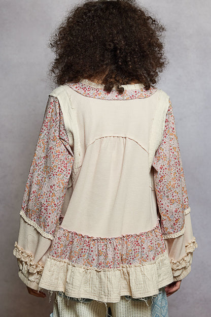 "La Bella" Floral Ruffle Lace Trim Top in Cream