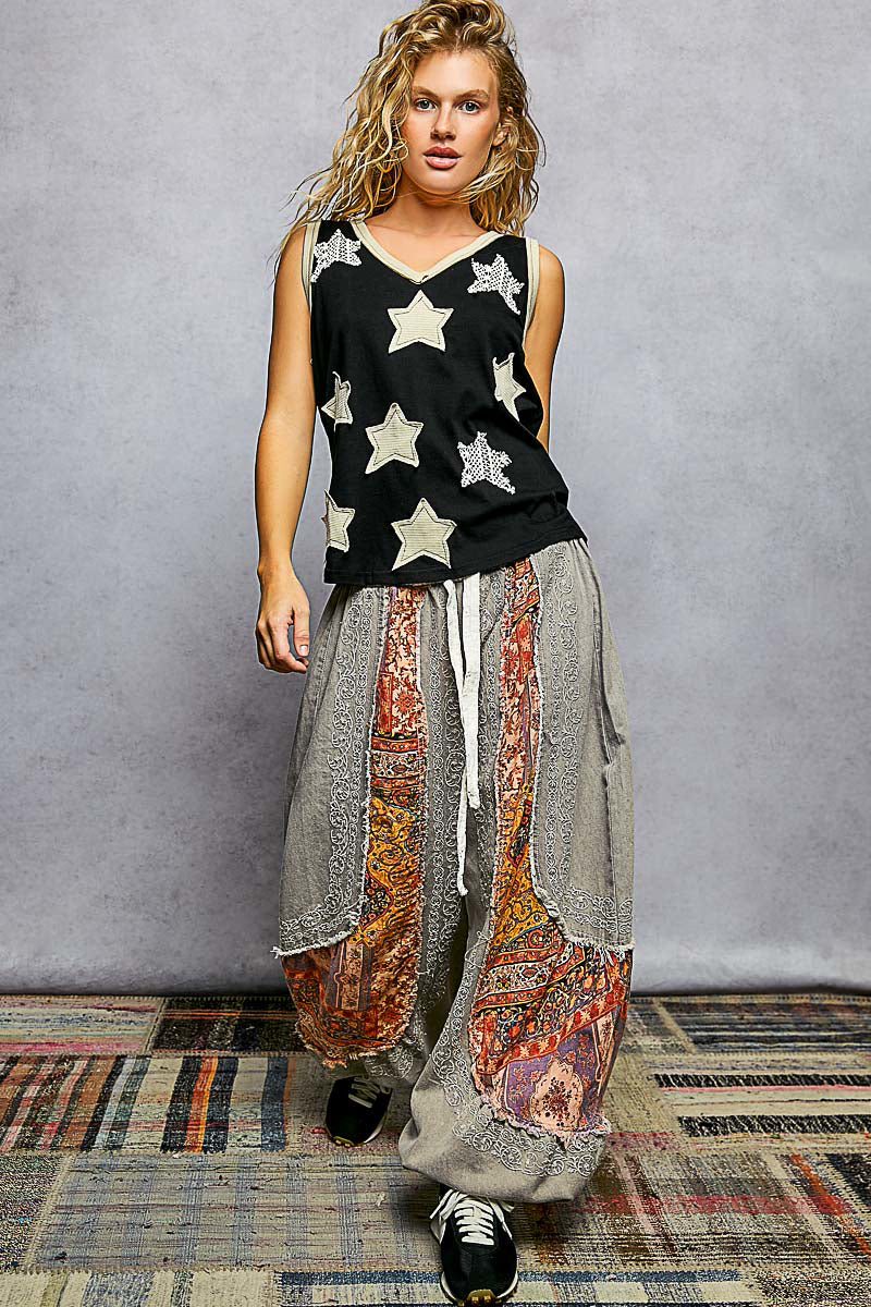 "Daystar" Star Applique Tank Top in Black ⭐SALE⭐