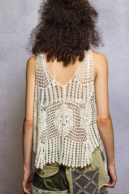 "Versailles" V-Neck Sleeveless Crochet Top in Natural