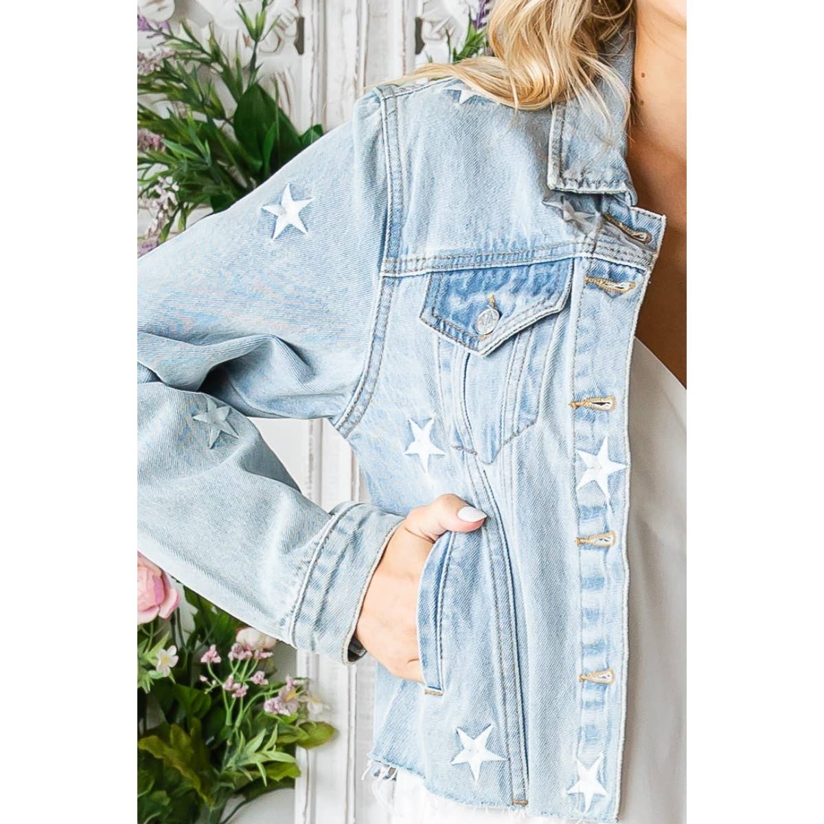 "Starboard" Star Embroidered Denim Jacket in Lt Wash