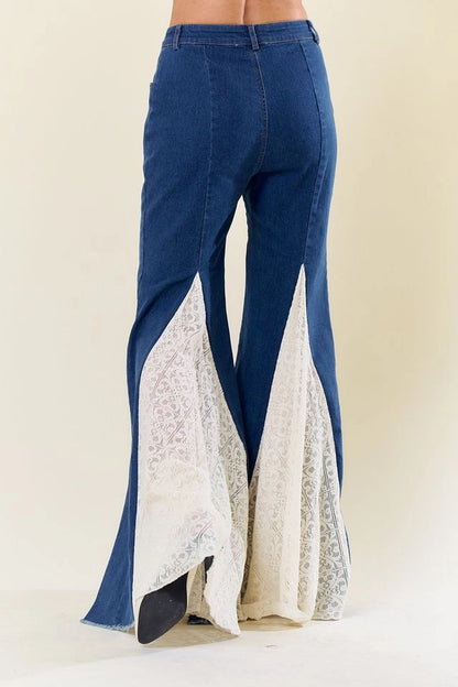 "Saint Lacey" Fitted Jeans w Lace Insets