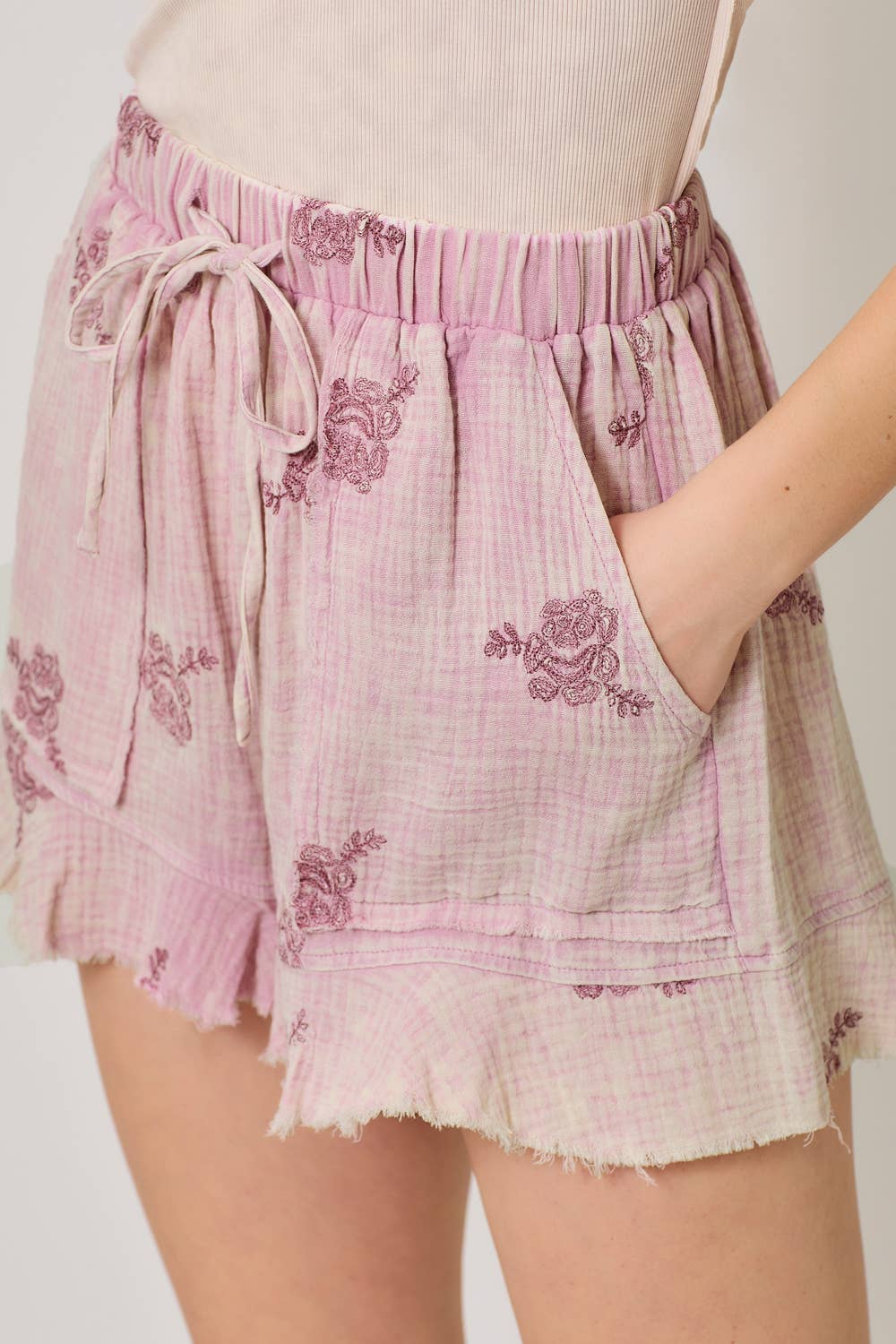 "Clover" Embroidered Shorts in Washed White