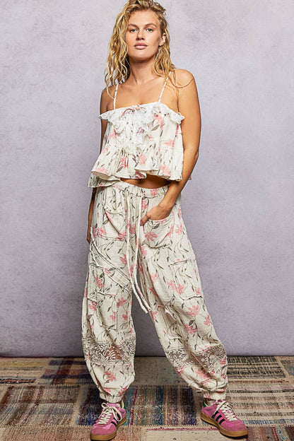 "Anna" Lace Ruffles Crop Floral Top