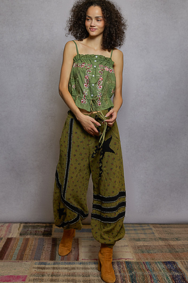 "Delight" Embroidered Poplin Top in Grass Green