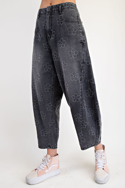 "Flora" Flower Pattern Twill Barrel Pants in Black