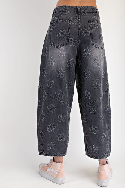 "Flora" Flower Pattern Twill Barrel Pants in Black
