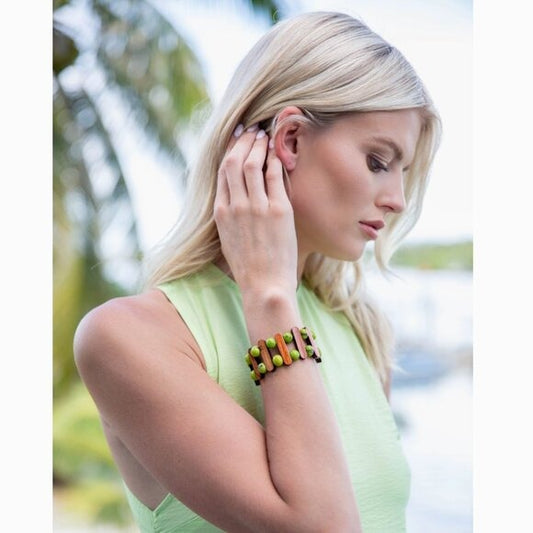 "Sandy Wood" Stretch Bracelet Green Bead and Wood